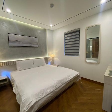 Y'S Sea House Hotel Quy Nhon Buitenkant foto